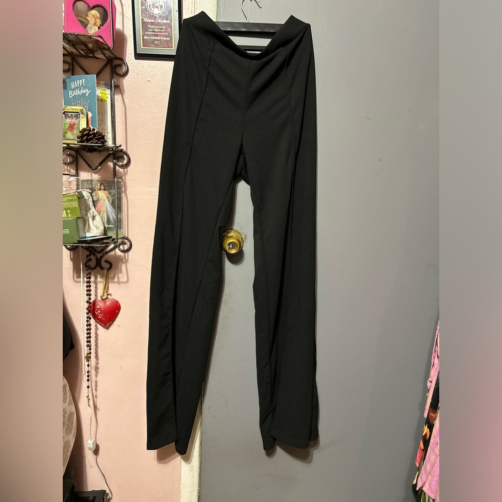 Fashion Nova Sleek Black slacks
